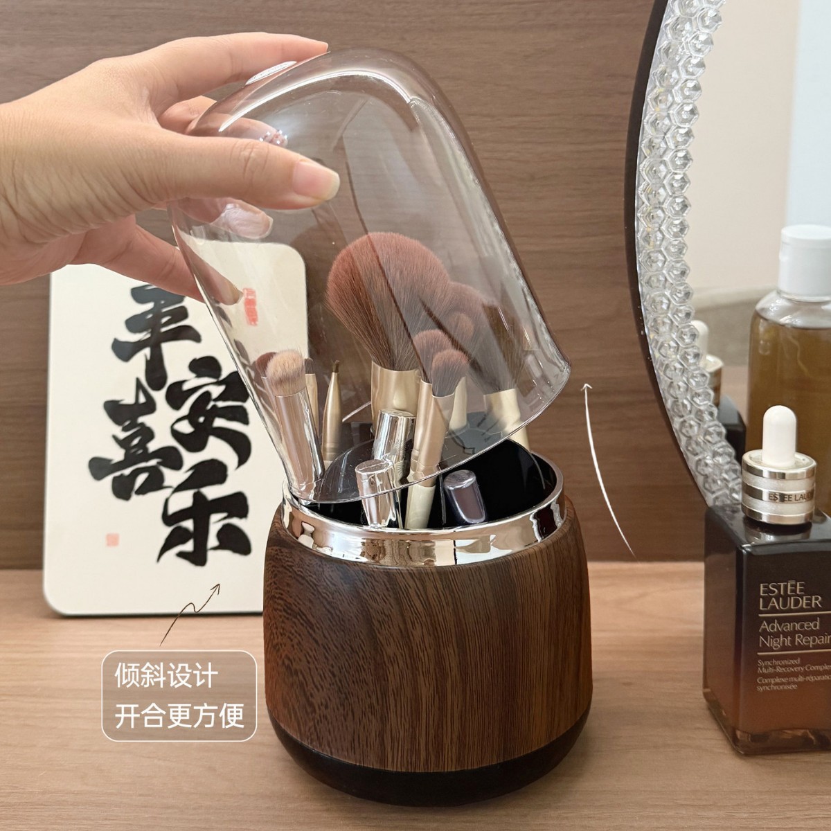 Luxe make-upborstelhouder voor - Luxury Skincare And Makeup Brands recensie en prijs