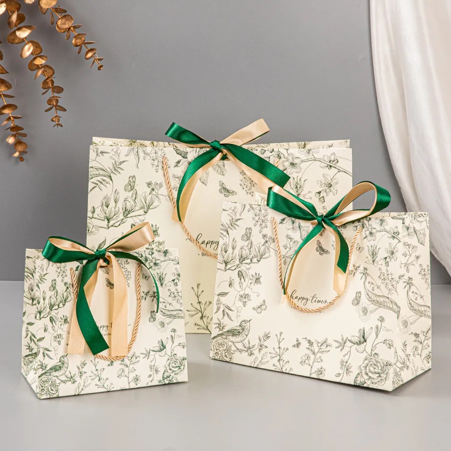 10 stuks papieren cadeautasjes - Luxury Skincare Packaging recensie en prijs